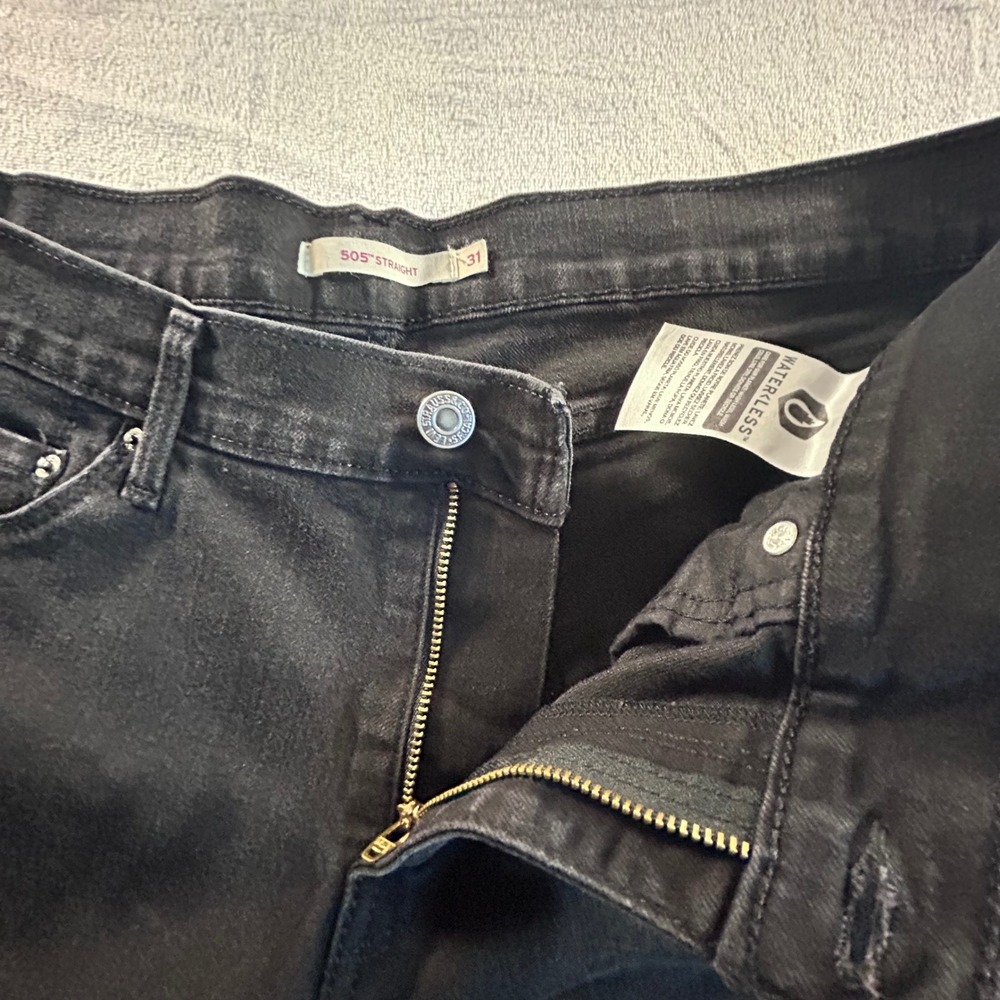 Levi's 505 Straight Jeans Black Denim W31 L34 Classic Fit - Picture 8 of 10